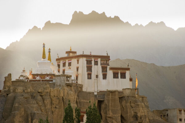 Bewerbung Explora - Der Weg des Dalai Lama